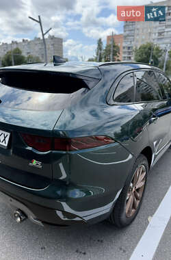 Позашляховик / Кросовер Jaguar F-Pace 2017 в 