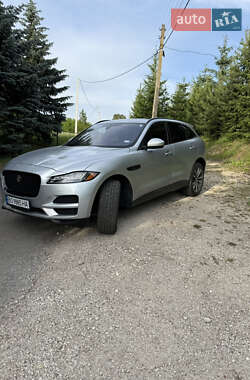 Внедорожник / Кроссовер Jaguar F-Pace 2016 в 