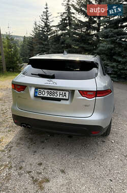 Внедорожник / Кроссовер Jaguar F-Pace 2016 в 