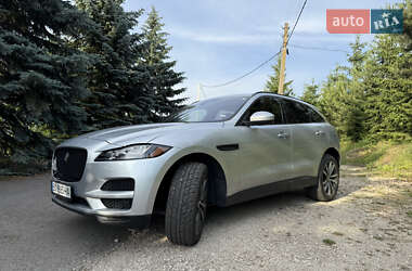 Внедорожник / Кроссовер Jaguar F-Pace 2016 в 