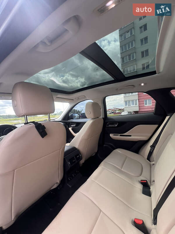 Позашляховик / Кросовер Jaguar F-Pace 2017 в Вінниці