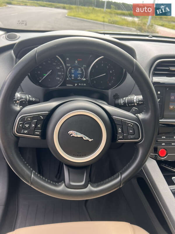 Позашляховик / Кросовер Jaguar F-Pace 2017 в Вінниці