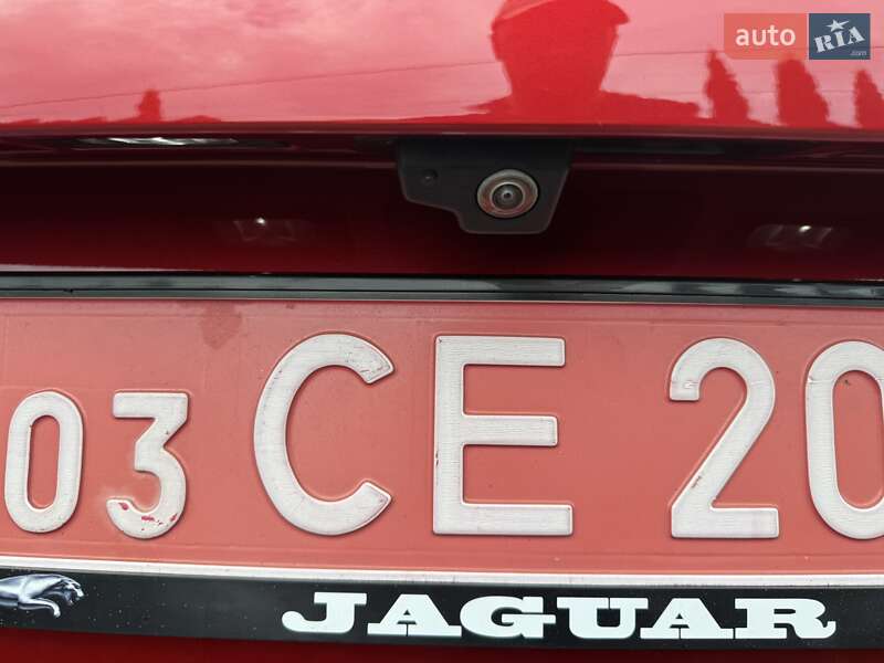 Позашляховик / Кросовер Jaguar F-Pace 2021 в Нововолинську