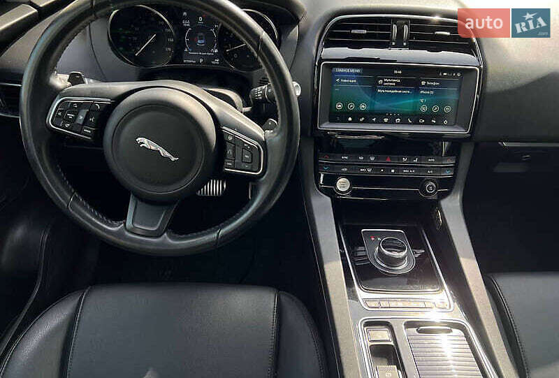 Внедорожник / Кроссовер Jaguar F-Pace 2018 в Киеве