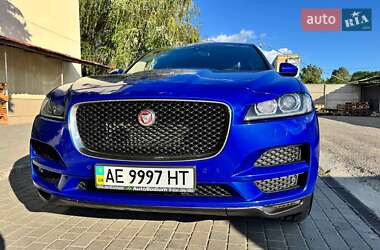 Внедорожник / Кроссовер Jaguar F-Pace 2018 в 
