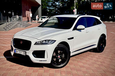 Внедорожник / Кроссовер Jaguar F-Pace 2017 в 