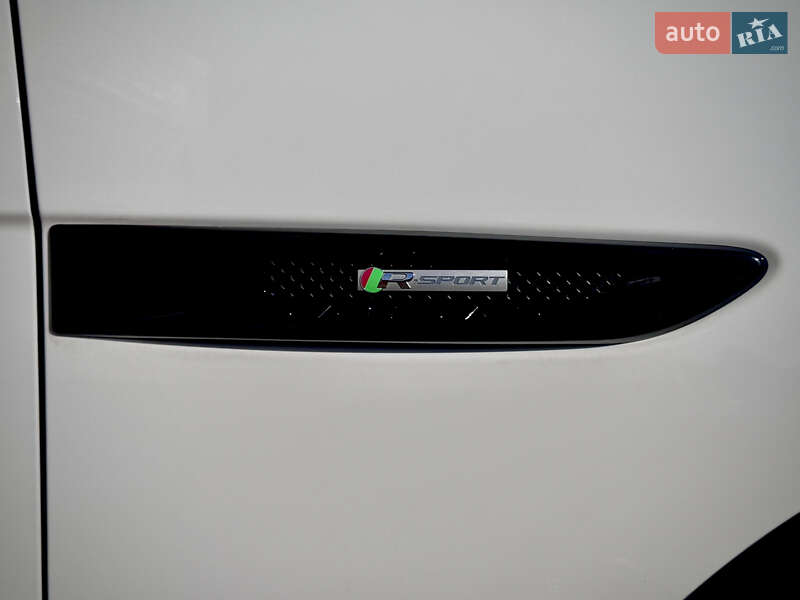Внедорожник / Кроссовер Jaguar F-Pace 2017 в Одессе