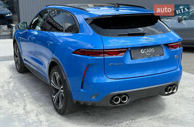 Внедорожник / Кроссовер Jaguar F-Pace 2021 в 