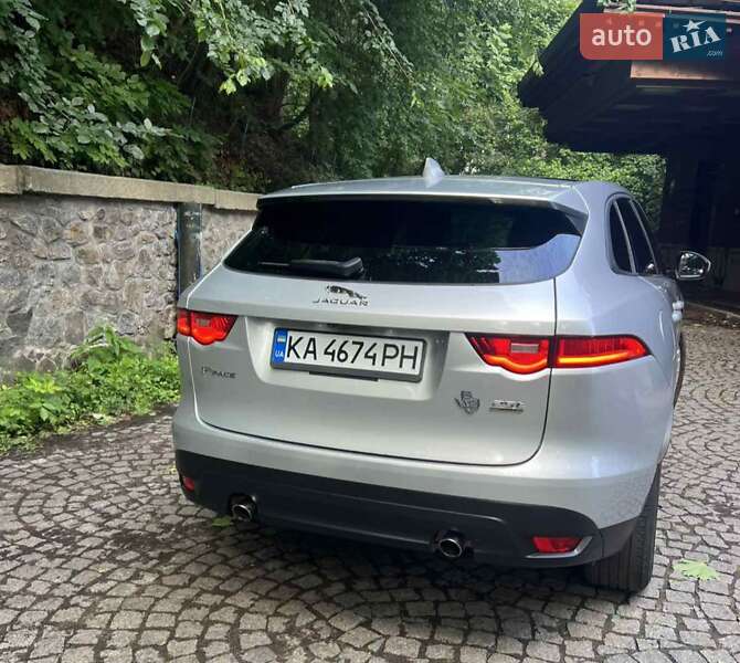 Позашляховик / Кросовер Jaguar F-Pace 2017 в Києві