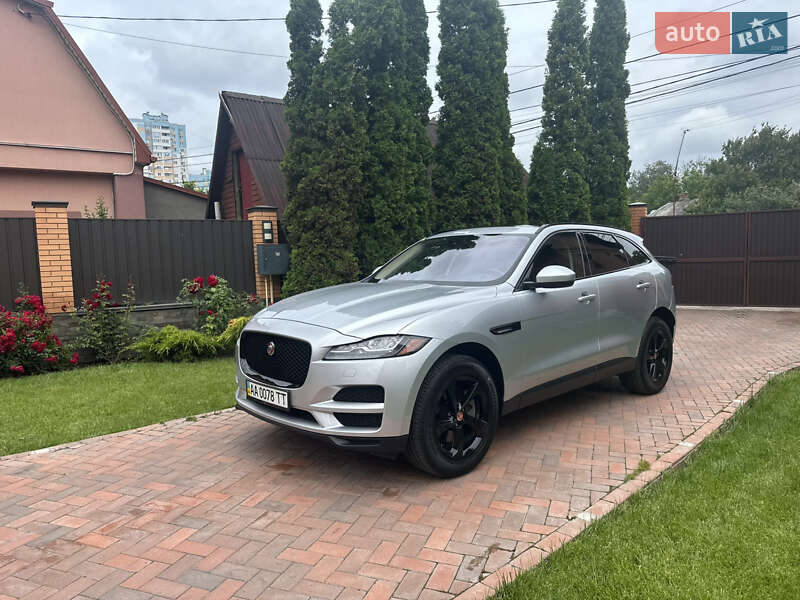 Позашляховик / Кросовер Jaguar F-Pace 2017 в Києві