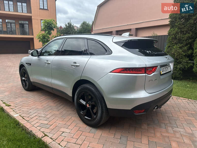 Позашляховик / Кросовер Jaguar F-Pace 2017 в Києві
