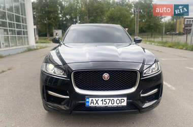Внедорожник / Кроссовер Jaguar F-Pace 2017 в 
