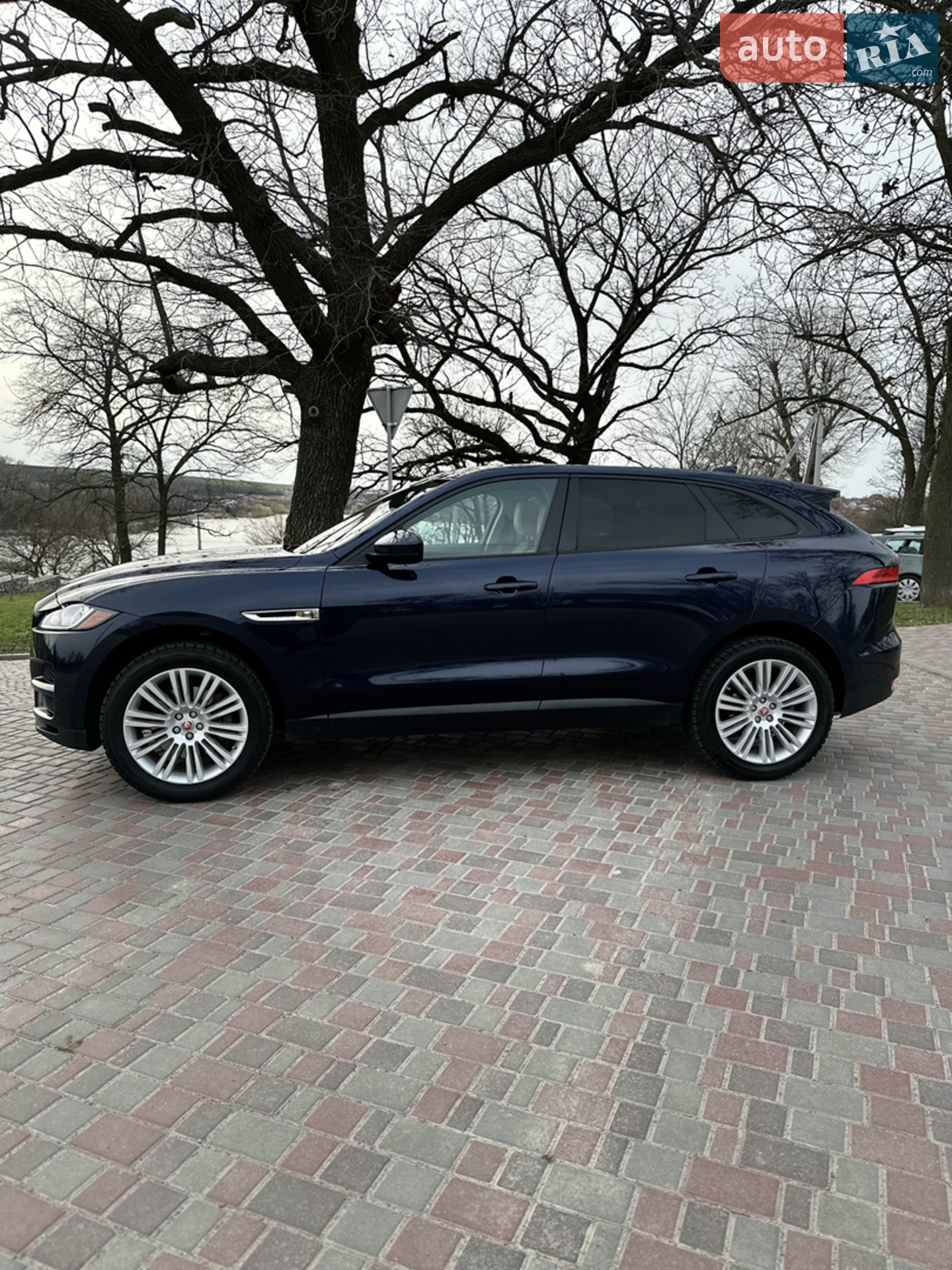 2017 Jaguar F-Pace - мініатюра 4