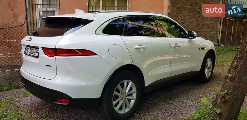 Позашляховик / Кросовер Jaguar F-Pace 2017 в Львові