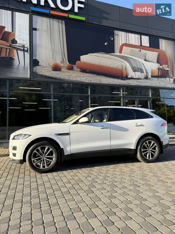 Позашляховик / Кросовер Jaguar F-Pace 2016 в Хмельницькому