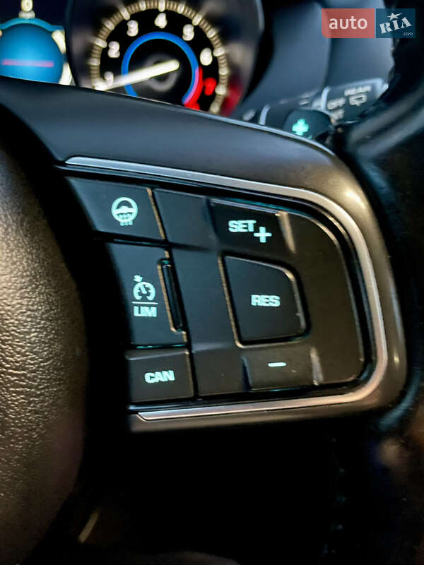 Позашляховик / Кросовер Jaguar F-Pace 2018 в Шостці фото 23 Позашляховик / Кросовер Jaguar F-Pace 2018 в Шостці