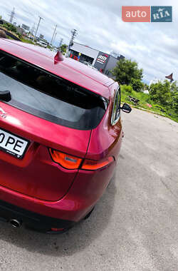 Внедорожник / Кроссовер Jaguar F-Pace 2016 в 