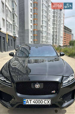 Внедорожник / Кроссовер Jaguar F-Pace 2016 в Ивано-Франковске