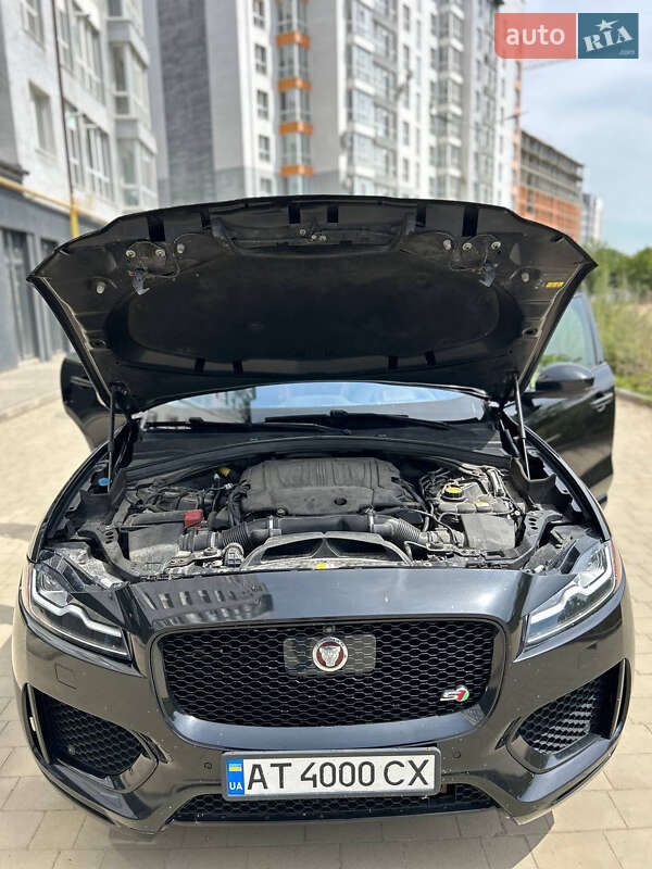 Внедорожник / Кроссовер Jaguar F-Pace 2016 в Ивано-Франковске