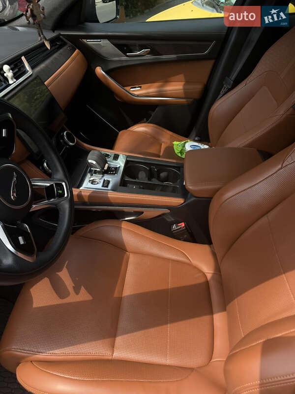 Позашляховик / Кросовер Jaguar F-Pace 2021 в Миколаєві