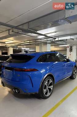 Позашляховик / Кросовер Jaguar F-Pace 2021 в 