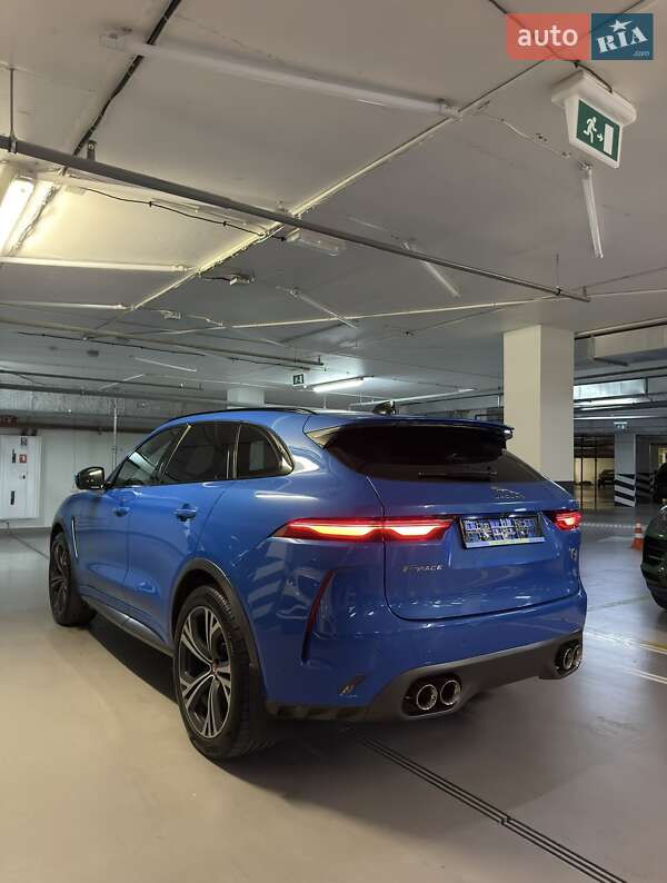 Позашляховик / Кросовер Jaguar F-Pace 2021 в Києві