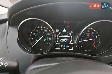 Внедорожник / Кроссовер Jaguar F-Pace 2019 в 