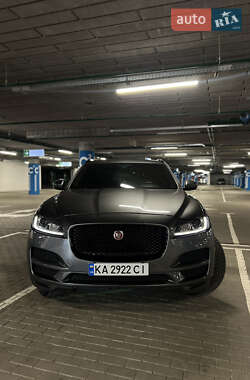 Позашляховик / Кросовер Jaguar F-Pace 2016 в 