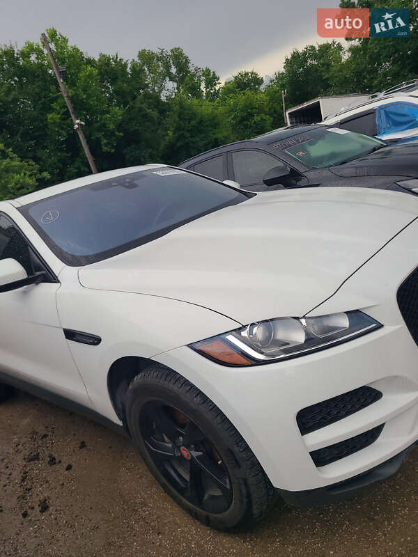 Позашляховик / Кросовер Jaguar F-Pace 2020 в Києві