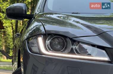 Позашляховик / Кросовер Jaguar F-Pace 2017 в 