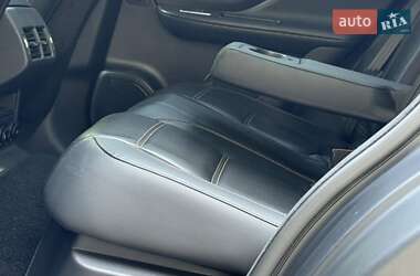 Позашляховик / Кросовер Jaguar F-Pace 2017 в 