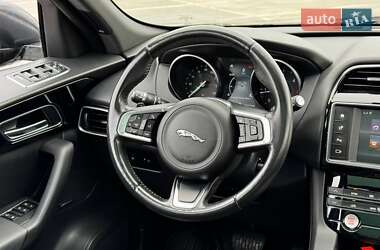 Позашляховик / Кросовер Jaguar F-Pace 2017 в 