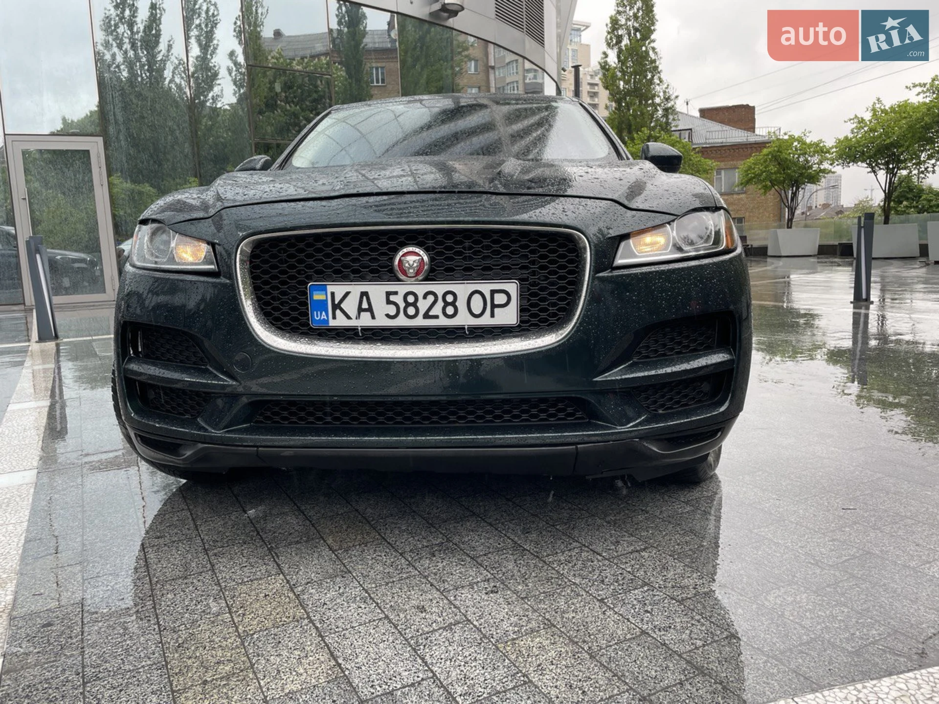 2017 Jaguar F-Pace - мініатюра 5