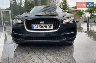 Внедорожник / Кроссовер Jaguar F-Pace 2018 в 