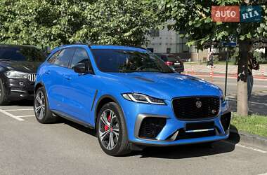 Внедорожник / Кроссовер Jaguar F-Pace 2021 в 
