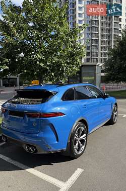 Внедорожник / Кроссовер Jaguar F-Pace 2021 в 