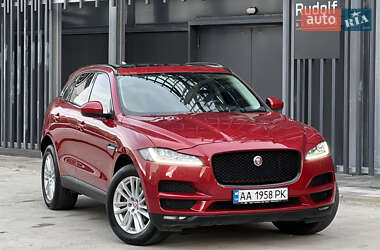Внедорожник / Кроссовер Jaguar F-Pace 2016 в 