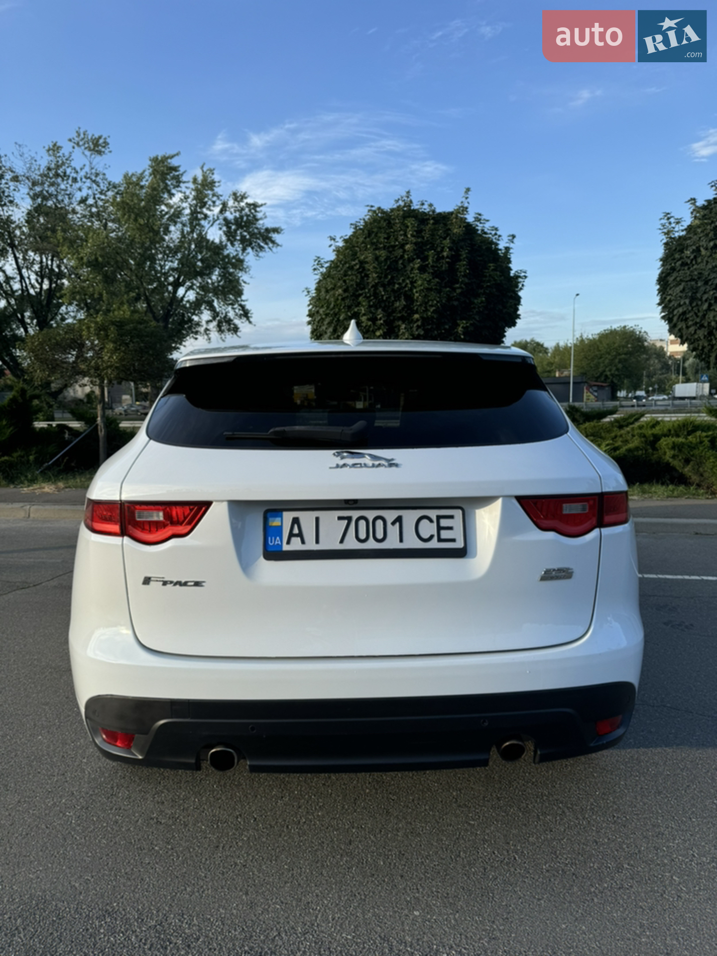 2018 Jaguar F-Pace - мініатюра 3