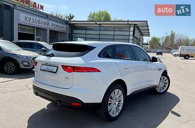 Внедорожник / Кроссовер Jaguar F-Pace 2018 в 