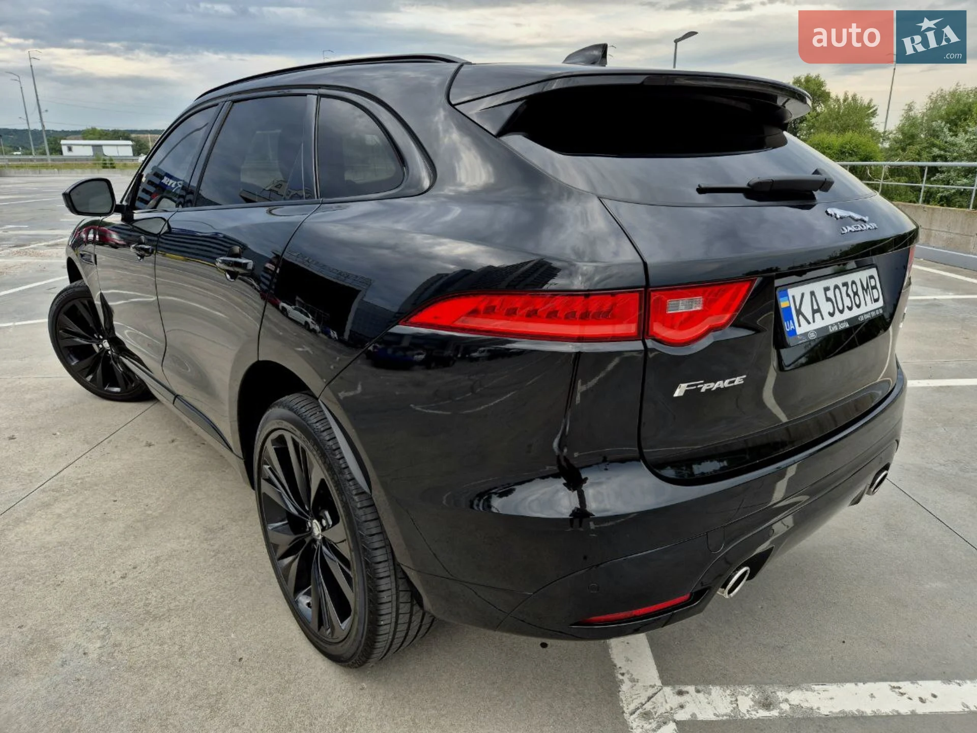 2017 Jaguar F-Pace - мініатюра 7