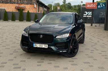 Внедорожник / Кроссовер Jaguar F-Pace 2016 в 