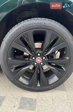Внедорожник / Кроссовер Jaguar F-Pace 2016 в 