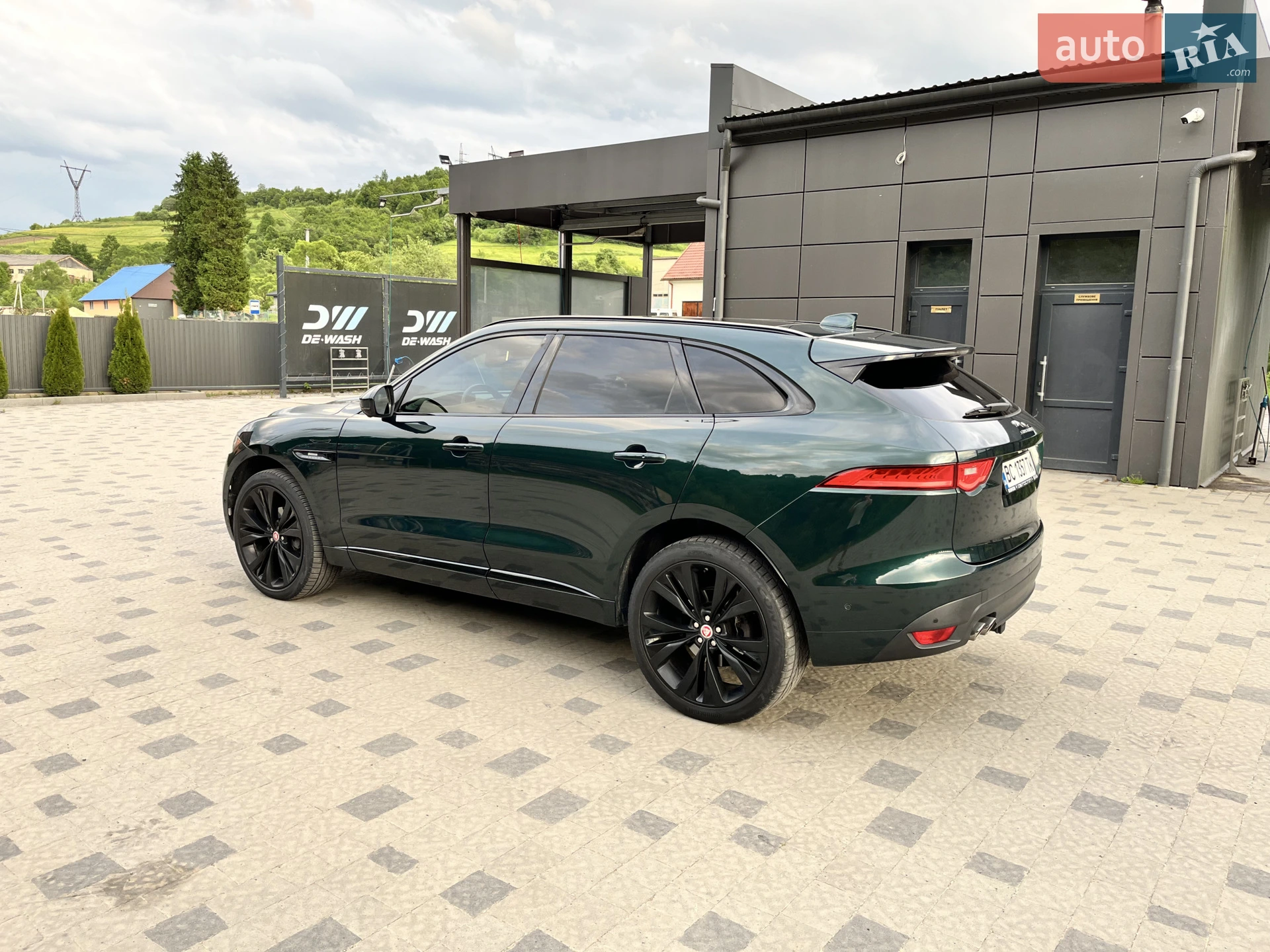 2016 Jaguar F-Pace - мініатюра 39