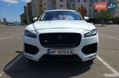 Позашляховик / Кросовер Jaguar F-Pace 2016 в 