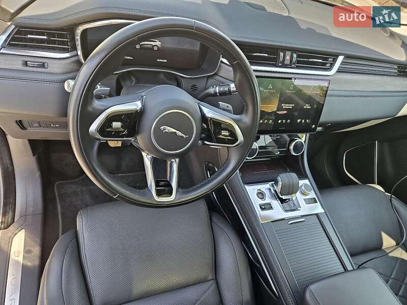 Позашляховик / Кросовер Jaguar F-Pace 2021 в Києві