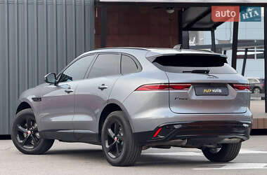 Внедорожник / Кроссовер Jaguar F-Pace 2023 в 