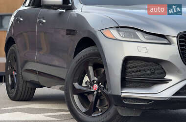 Внедорожник / Кроссовер Jaguar F-Pace 2023 в 