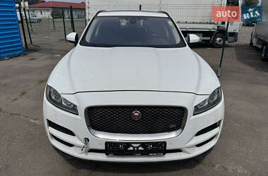 Внедорожник / Кроссовер Jaguar F-Pace 2017 в 
