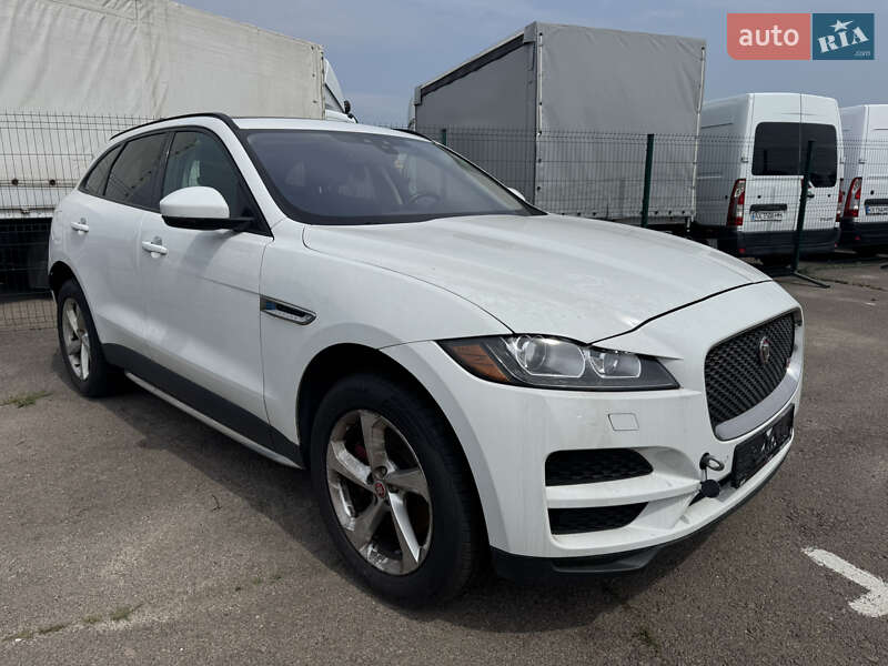 Jaguar F-Pace 2017