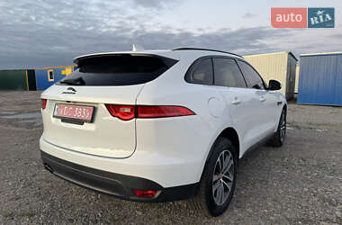 Внедорожник / Кроссовер Jaguar F-Pace 2018 в 